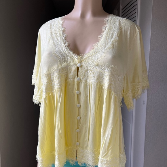 POL Tops - POL Yellow Lace Trim Blouse